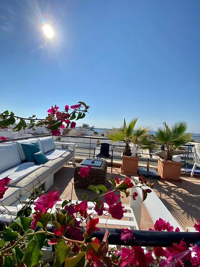 Zenit Olhao Bed & Breakfast