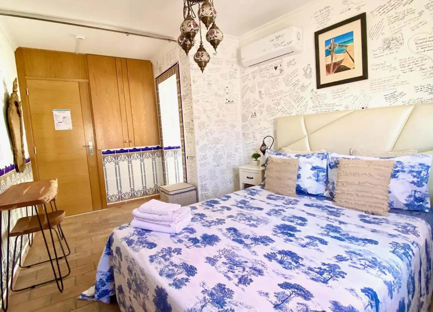 Zenit Olhao Bed & Breakfast
