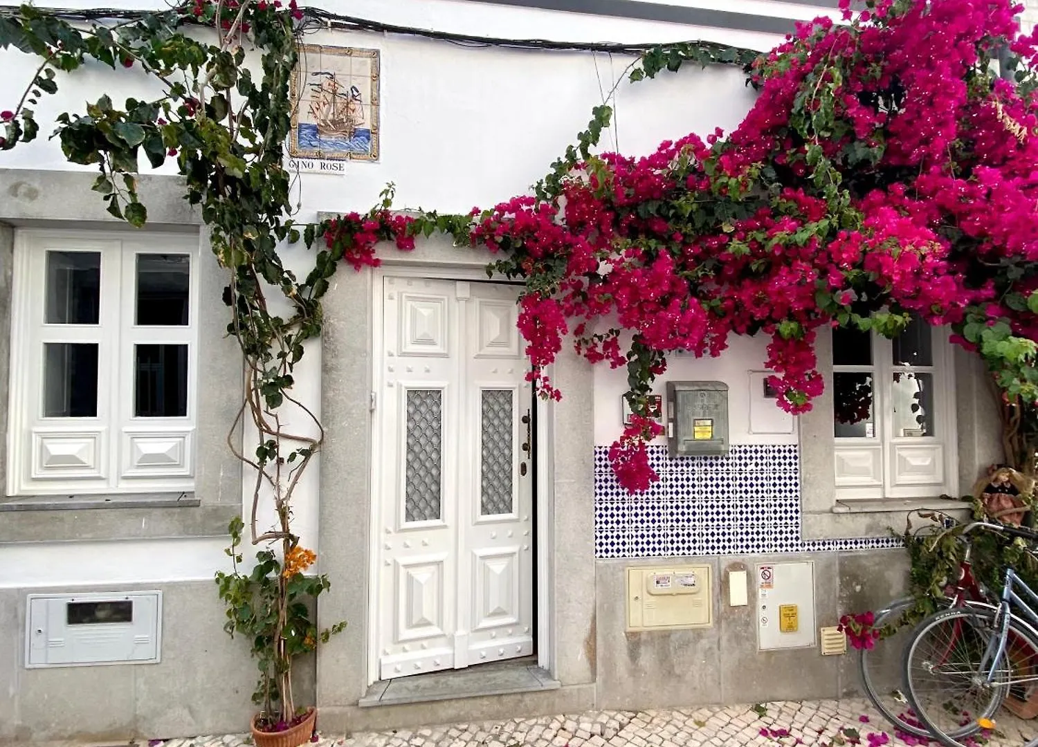 Zenit Olhao Bed & Breakfast